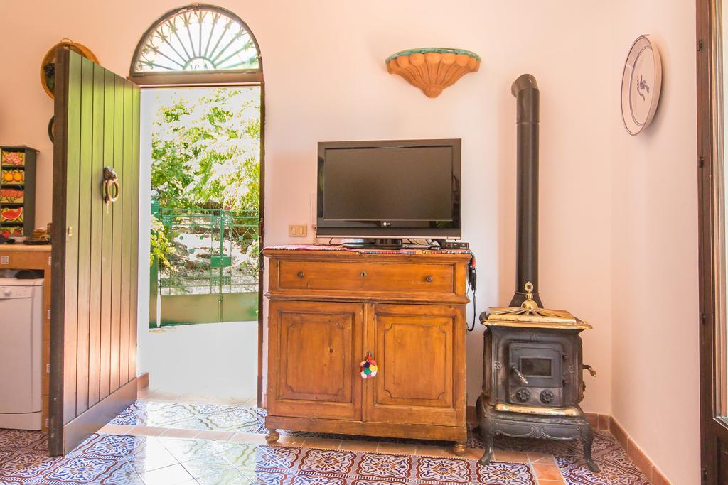 Villa Adamo Scopello  Zimmer foto